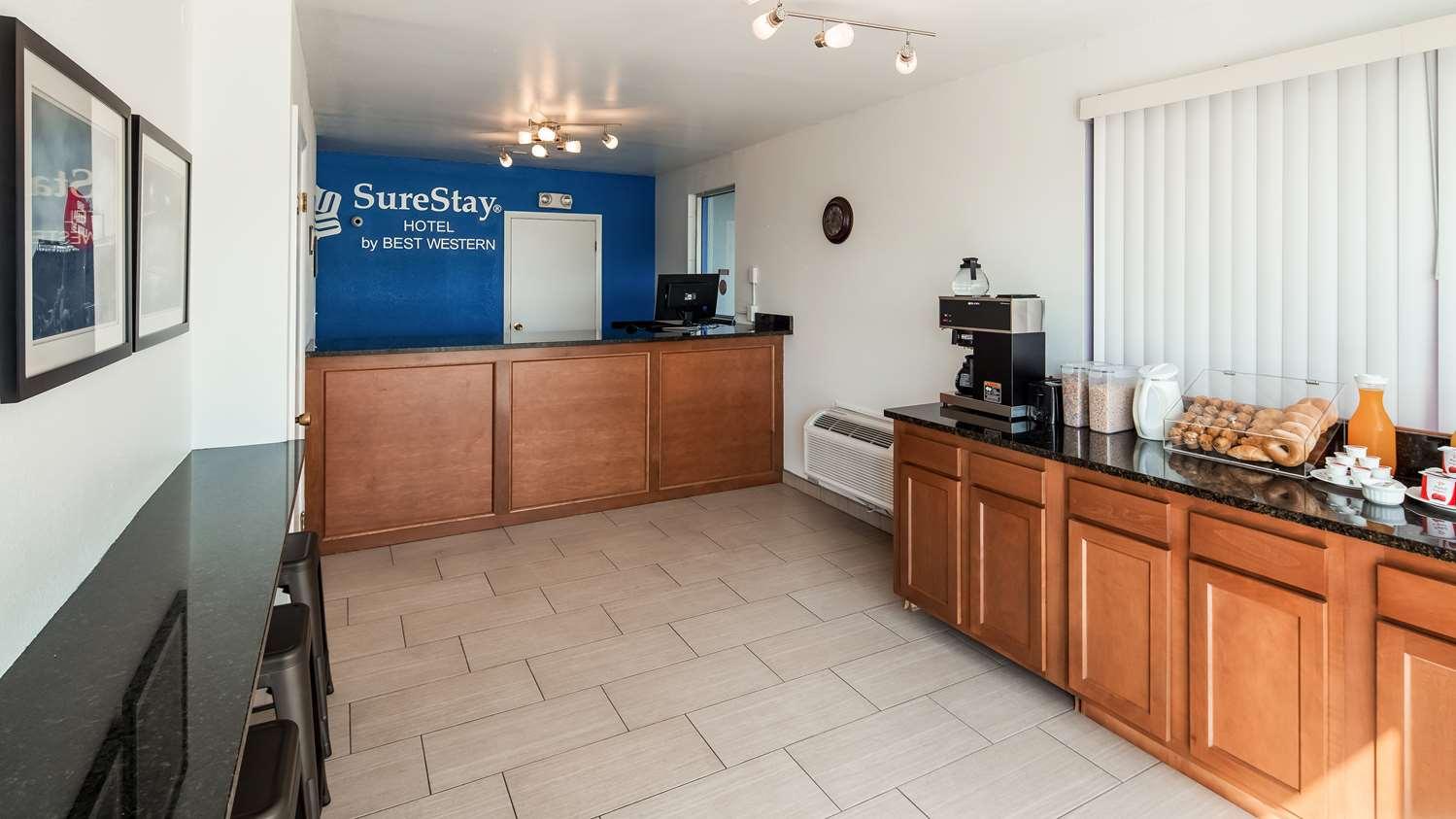 Surestay By Western Findlay