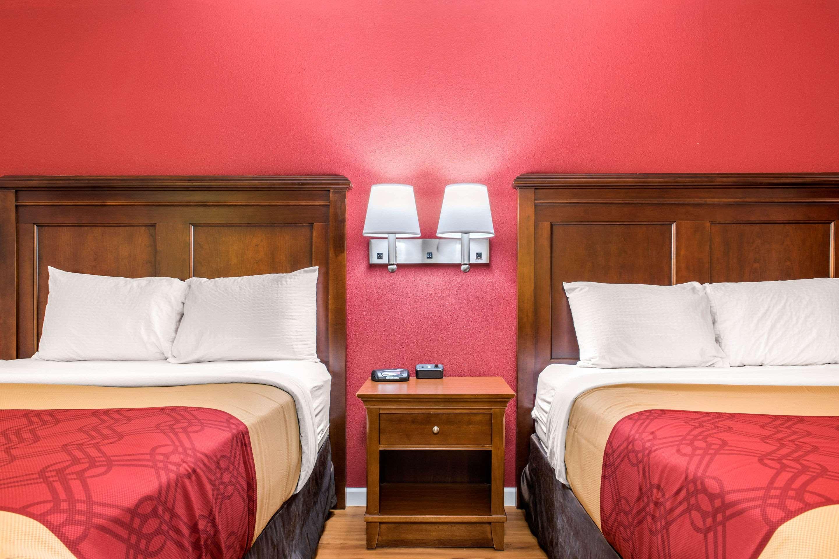 Hotel Surestay By Western