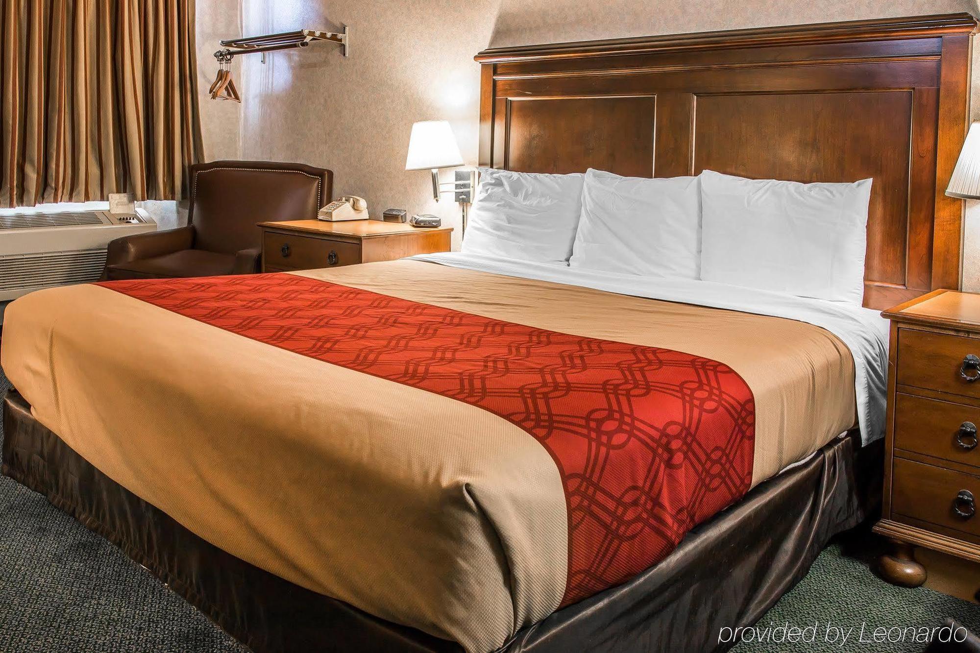 Surestay By Western Hotel Findlay