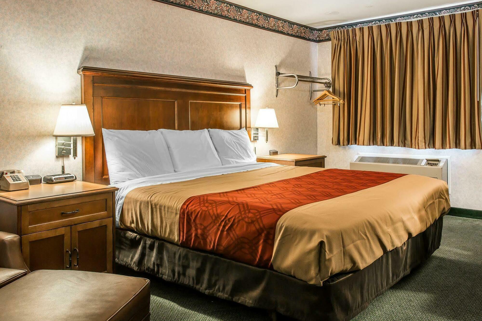 Hotel Surestay By Western Findlay